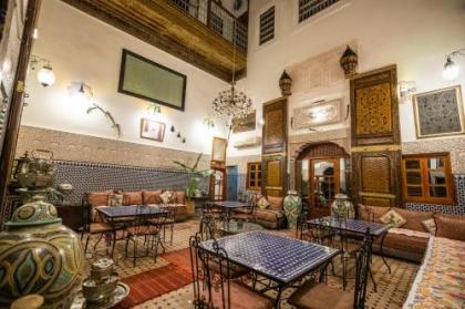 Fes Hotel - Dar Tahri - image 2