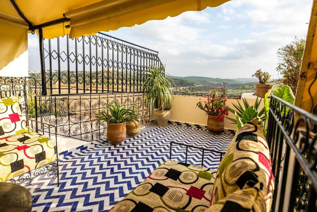 Apartment with 3 bedrooms in FES with enclosed garden and WiFi - main image