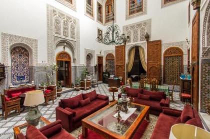 Riad Damia - image 12