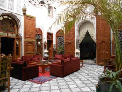 Riad Damia - image 20