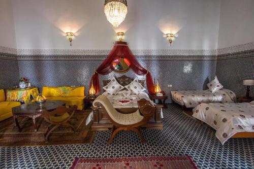 Riad Damia - image 4