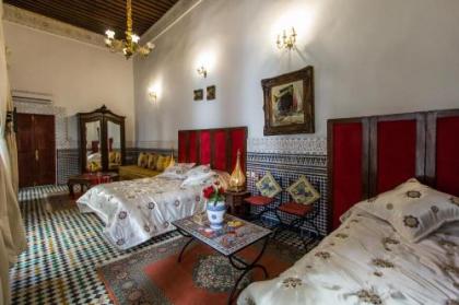 Riad Damia - image 5