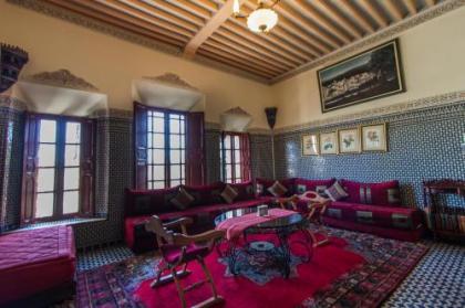 Riad Damia - image 9