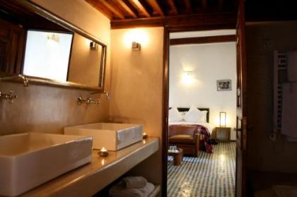 Riad Laaroussa - image 38