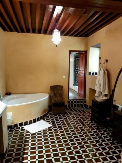 Riad Souafine - image 14