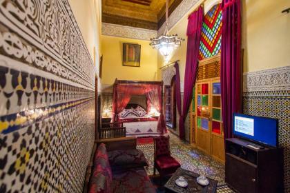 Riad Ibn Khaldoun - image 14