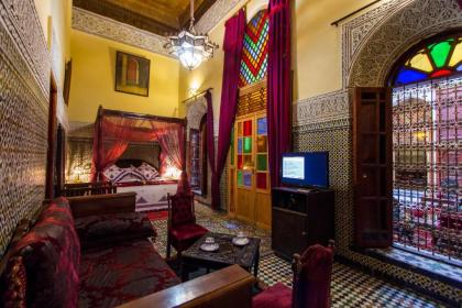 Riad Ibn Khaldoun - image 15