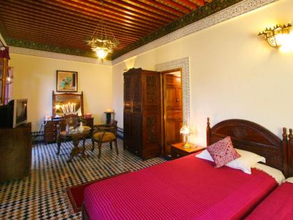 Riad Ibn Khaldoun - image 5