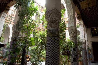 Riad Al Bartal - image 14