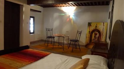 Riad Razane - image 12