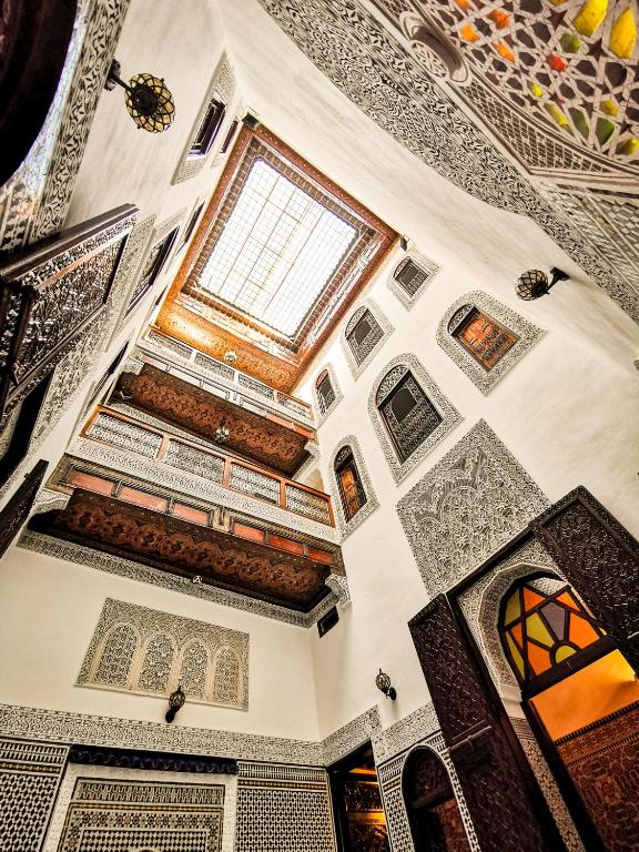 Riad Farah - main image