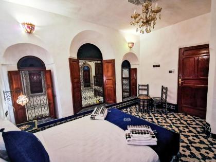 Riad Farah - image 19