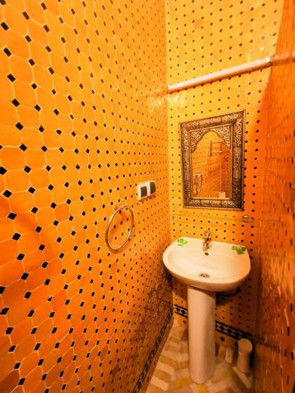 Riad Farah - image 6
