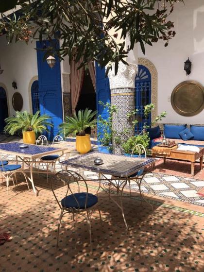 Riad Jean Claude - image 8