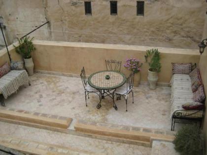 Dar Houdou - image 16