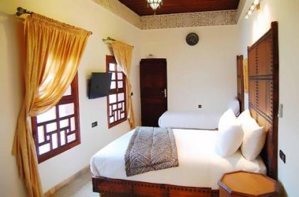 Riad Fes Aicha - image 1