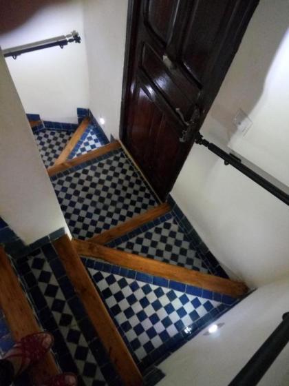 Riad Letchina - image 12