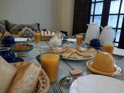 Riad Letchina - image 13