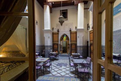Riad Taryana - image 12