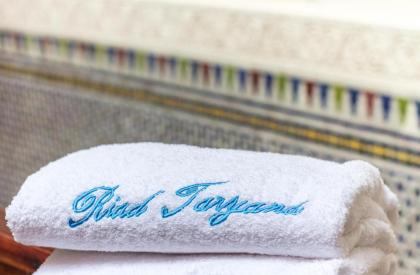 Riad Taryana - image 19