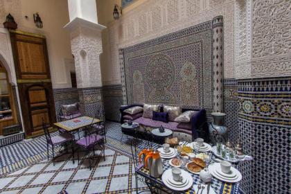 Riad Taryana - image 2