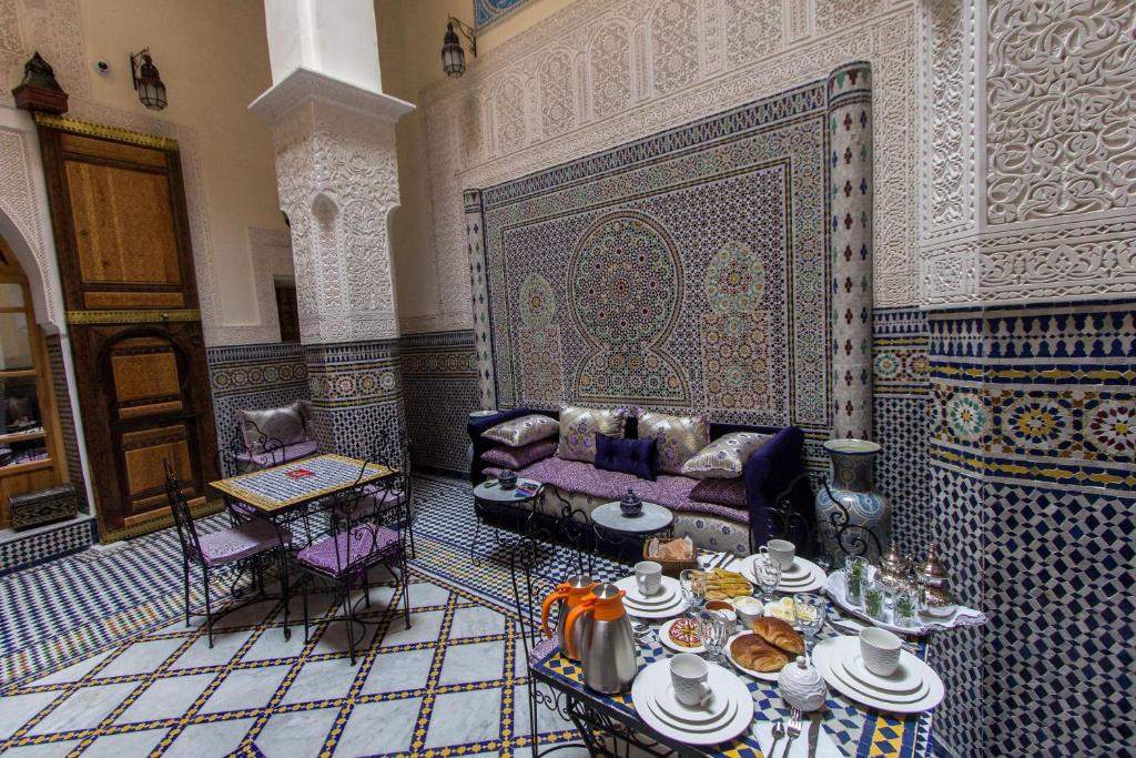 Riad Taryana - image 2