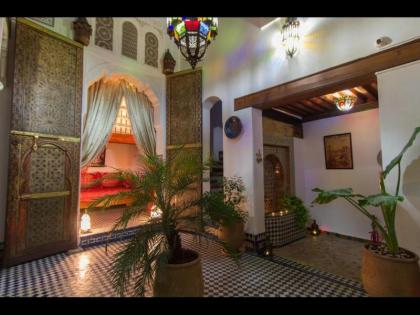 Riad Sanaa Rose - image 11