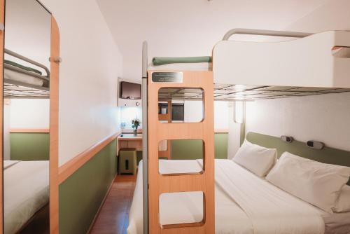 Ibis Budget Fès - image 7