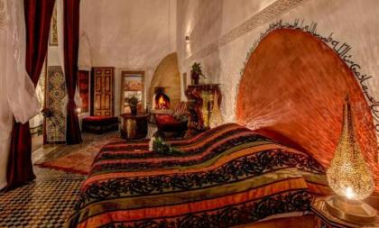 Riad Mv - image 20