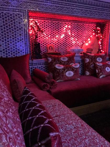Riad Amor - Suite & Spa - image 9