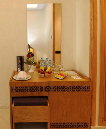 Hôtel l'escale - image 11