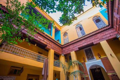 Medina social club - image 1
