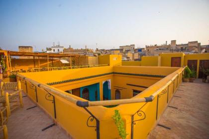 Medina social club - image 4