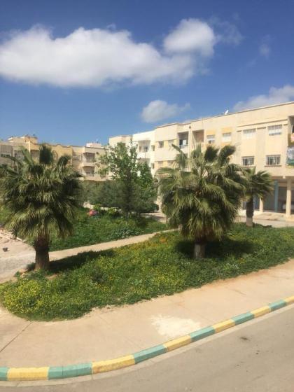 ESC Apartment - image 12