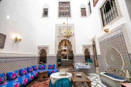 Riad Mounana - image 1
