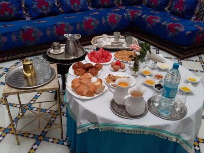 Riad Mounana - image 5