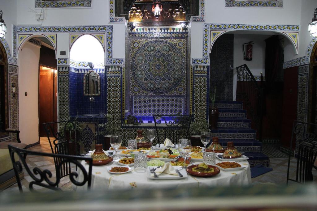 Riad Sahraui - main image