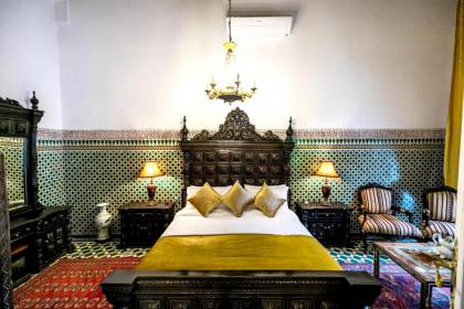 Apartment with 2 bedrooms in Fes El Bali Fes with enclosed garden and WiFi - image 3