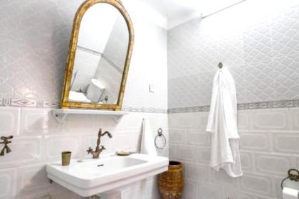 Apartment with 2 bedrooms in Fes El Bali Fes with enclosed garden and WiFi - image 9