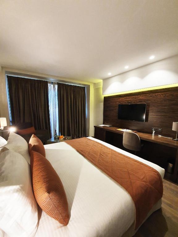 Nour Plazza Hotel - image 3