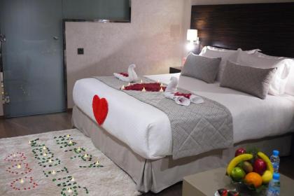 Nour Plazza Hotel - image 8